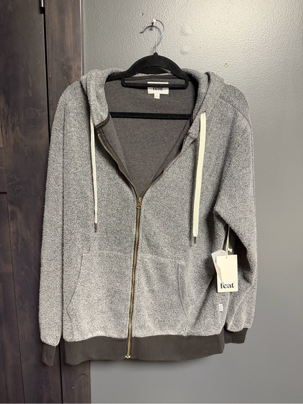 Authentic / NWT Feat Unisex BlanketBlend Zip up Hoodie Jacket, Large